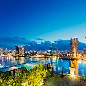 https://ibiza-riverfront-hotel.hotelsofhoian.com